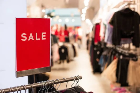 How AI markdown timing recovers margin without hurting sell-through inline 1