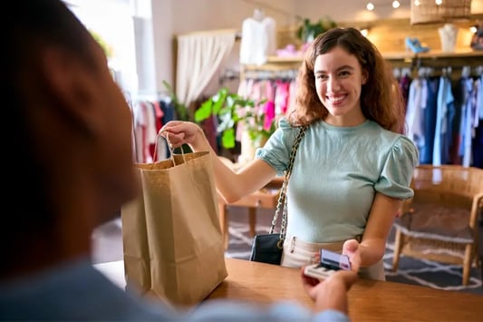 Human AI collaboration in retail planning inline 1