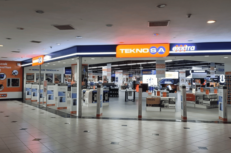 Interior view of Teknosa showing inventory planning strategies to ensure product availability and drive sales.