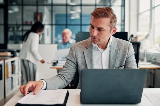 What are the best software options for retail procurement digitization - inside 1