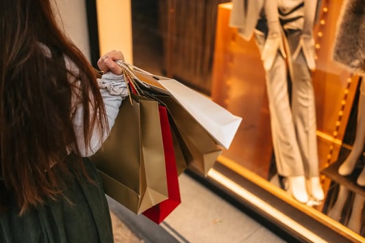 Holiday inventory planning vs. reactive restocking