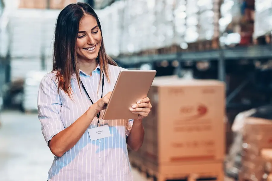 Retail supply chain software enabling real-time execution in warehouse operations.